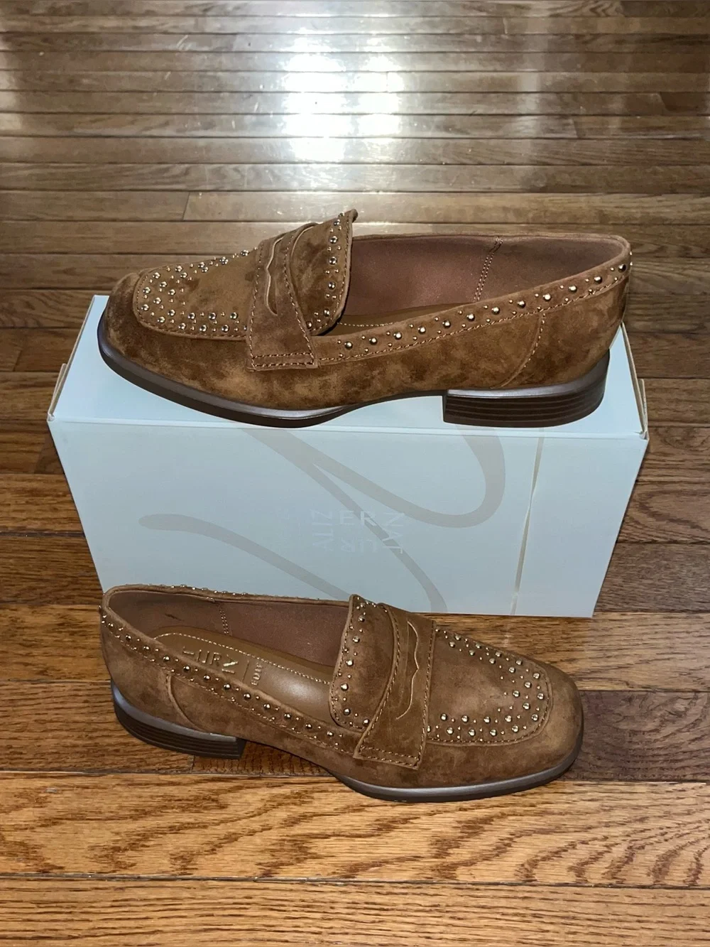 27 EDIT Naturalizer Haven 2 Penny Loafers Dark Chestnut Suede Women’s 8